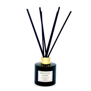 Vanilla and Oud Reed Diffuser